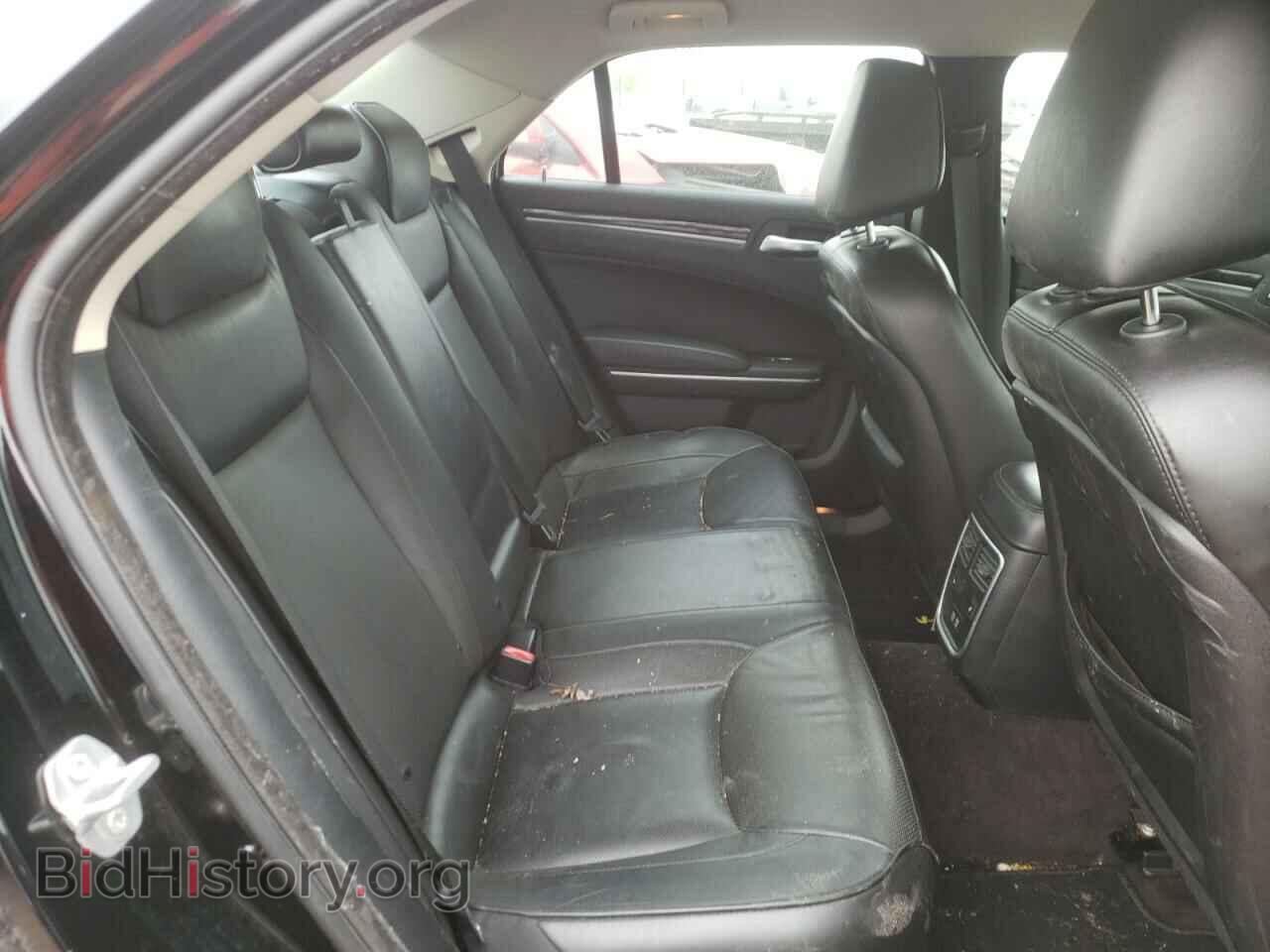 2019 CHRYSLER 300 - VIN: 2C3CCAKG9KH538297 - Фото 6
