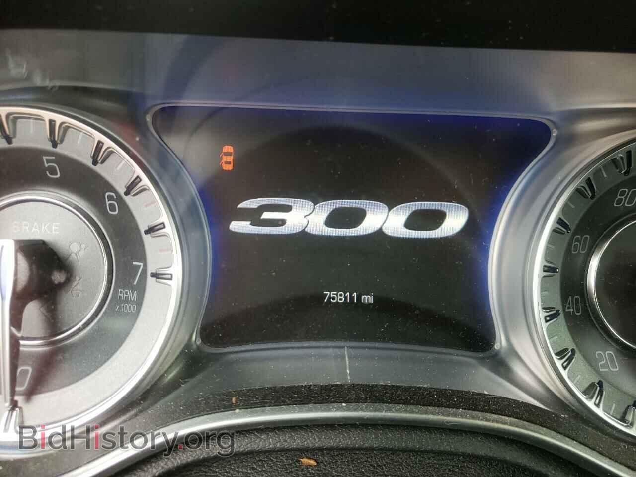 2019 CHRYSLER 300 - VIN: 2C3CCAKG9KH538297 - Фото 8