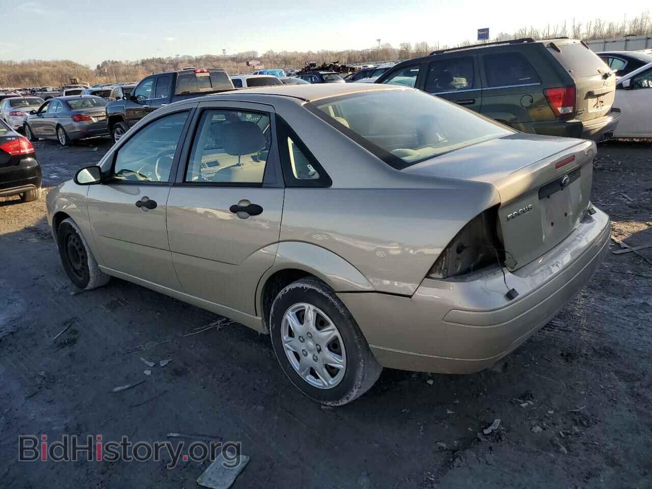 2007 FORD FOCUS - VIN: 1FAFP34N37W244283 - Фото 2