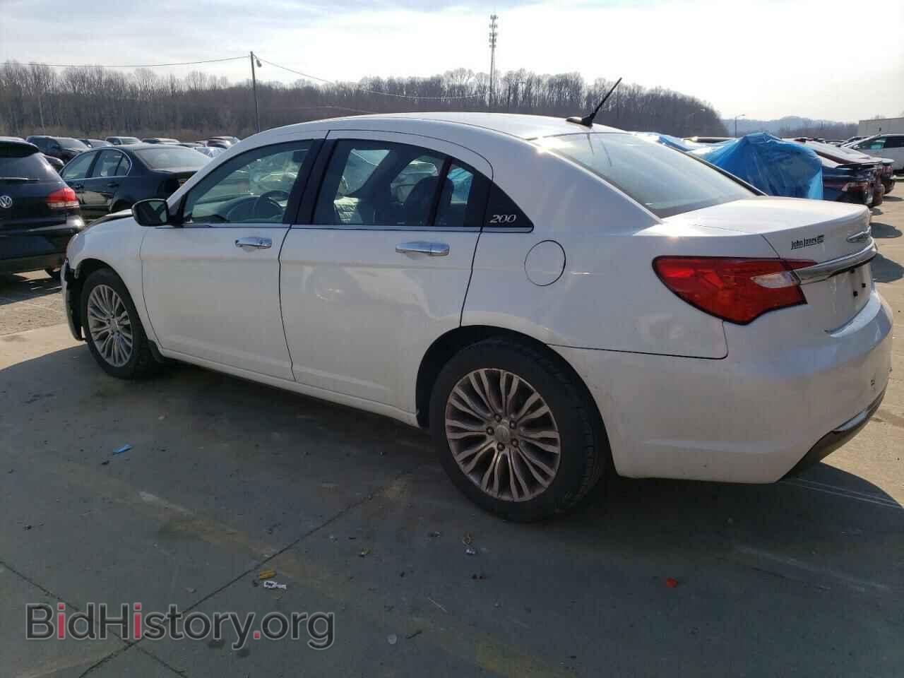 2012 CHRYSLER 200 - VIN: 1C3CCBCG0CN326501 - Фото 2