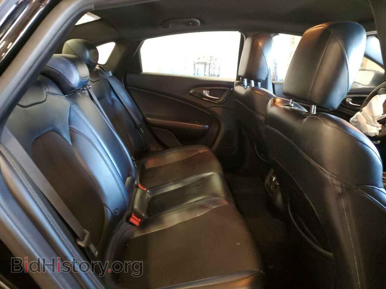 2016 CHRYSLER 200 - VIN: 1C3CCCDG9GN114593 - Фото 10