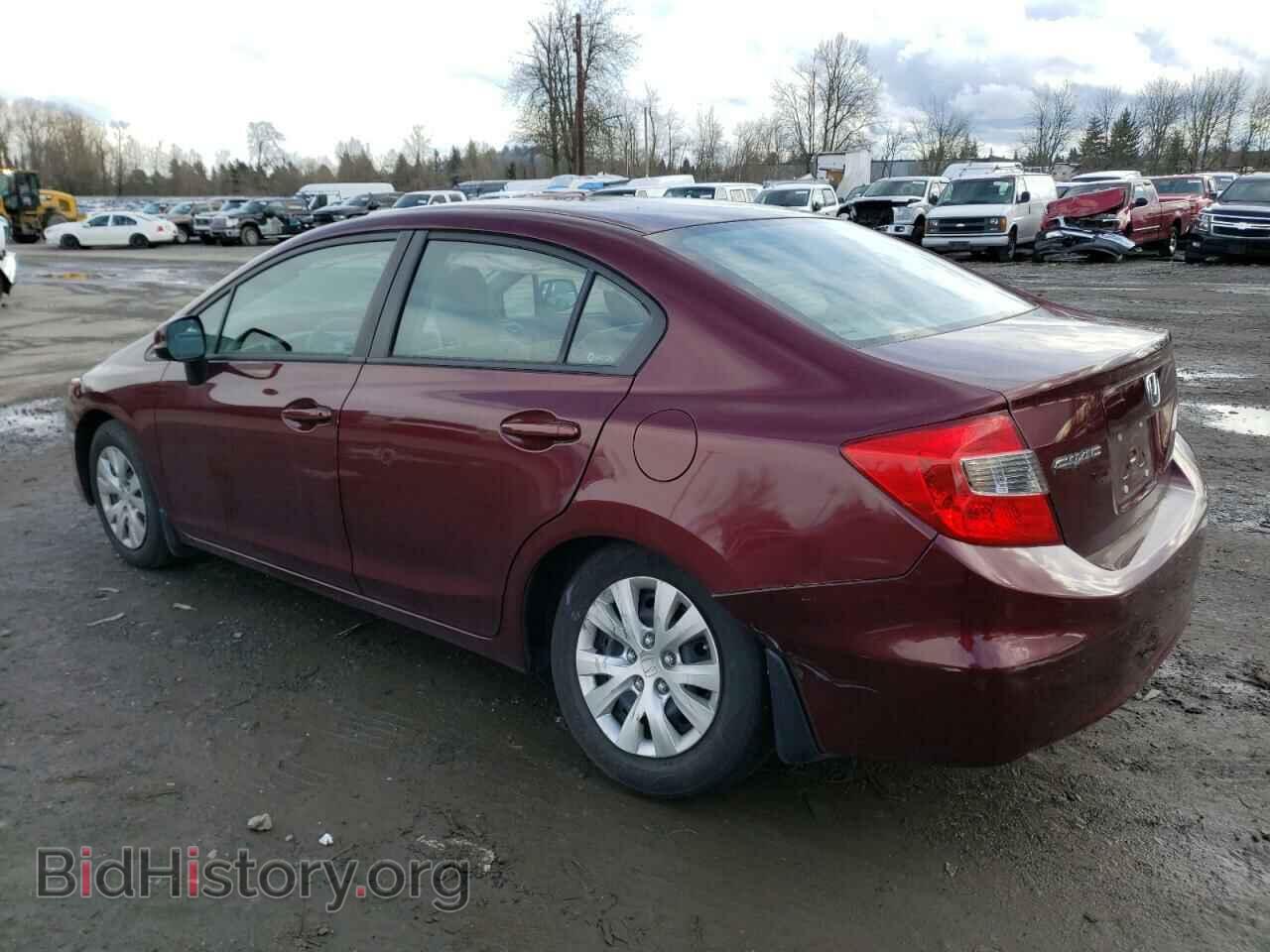 2012 HONDA CIVIC - VIN: 2HGFB2F51CH586888 - Фото 2