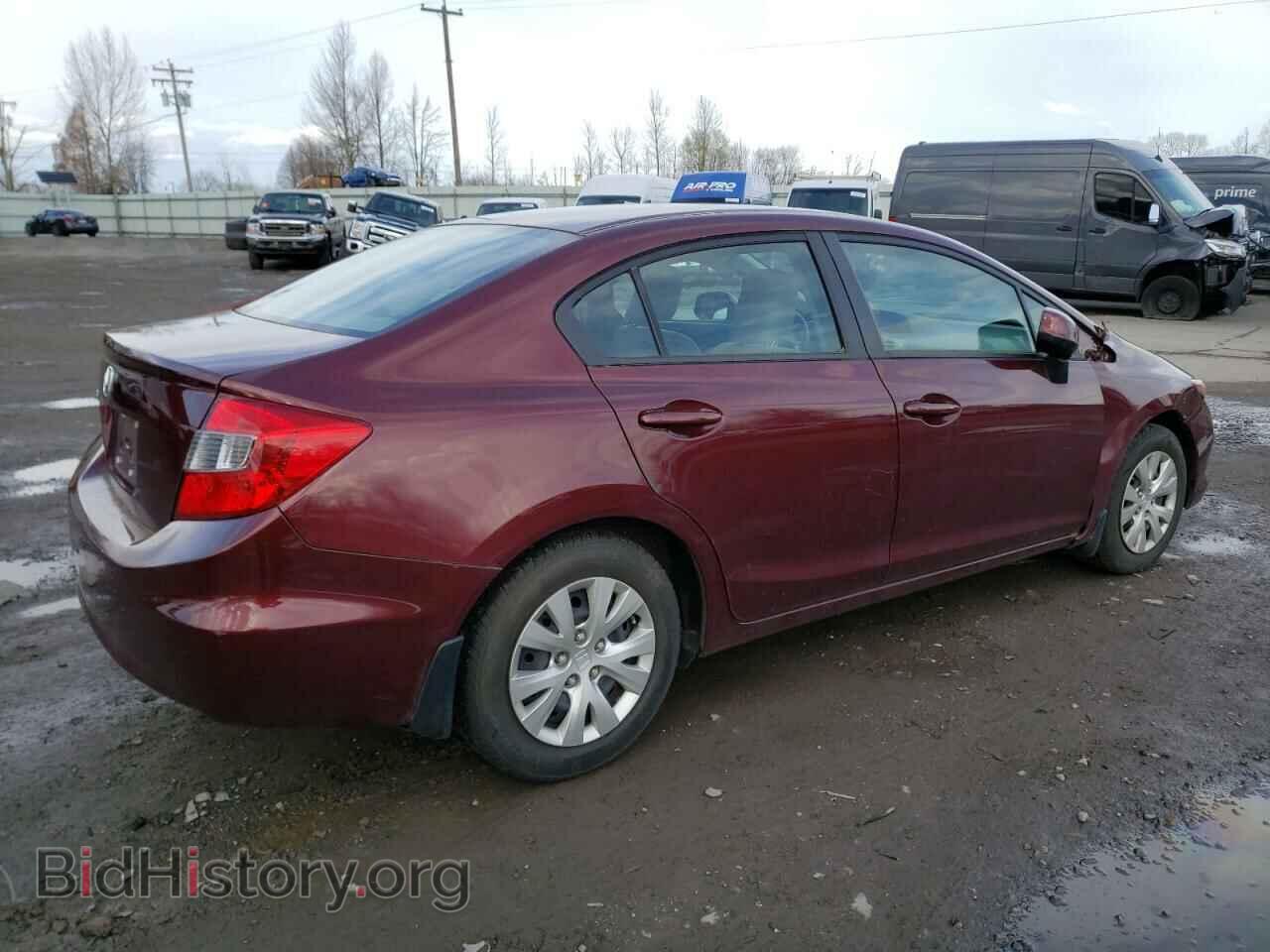 2012 HONDA CIVIC - VIN: 2HGFB2F51CH586888 - Фото 3