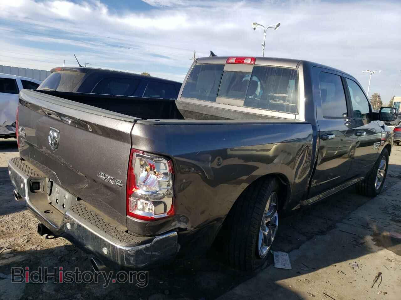 2016 RAM 1500 - VIN: 1C6RR7LT6GS331182 - Фото 3