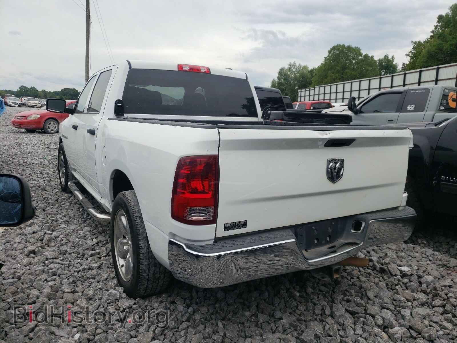 2010 DODGE RAM 1500 - VIN: 1D7RB1CT7AS196396 - Фото 3