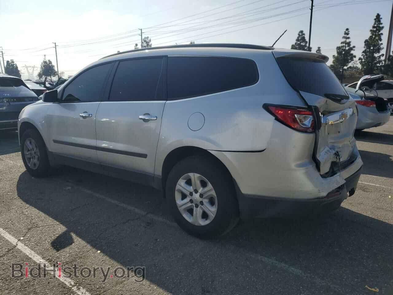 2014 CHEVROLET TRAVERSE - VIN: 1GNKRFED9EJ130302 - Фото 2