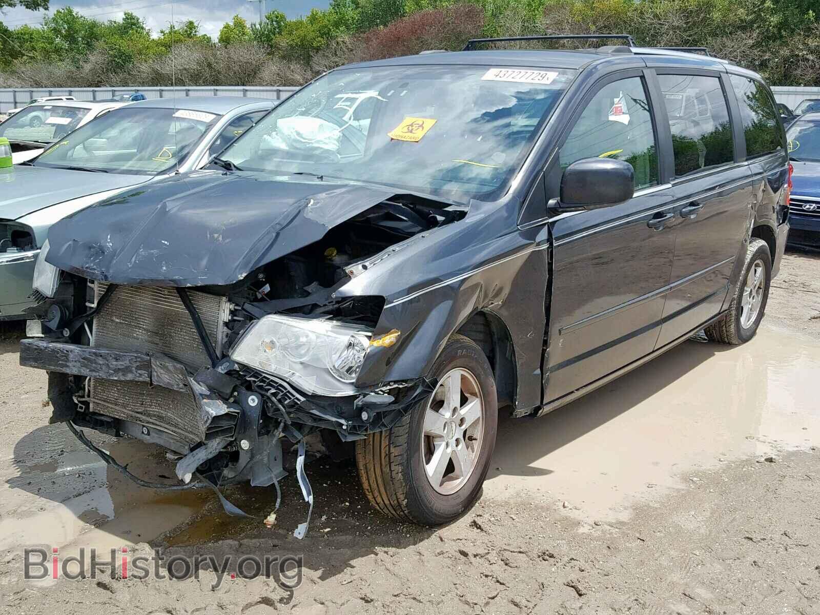 2011 DODGE CARAVAN - VIN: 2D4RN5DG3BR741090 - Photo 2