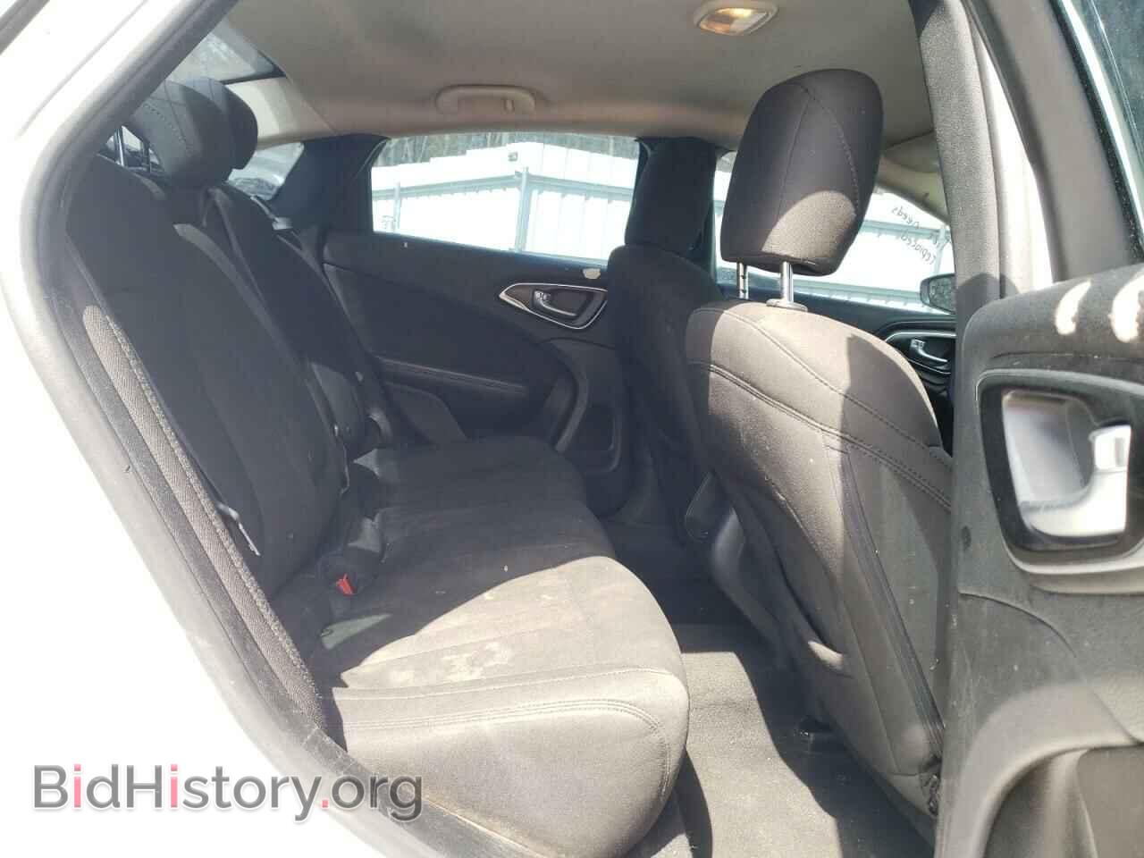 2016 CHRYSLER 200 - VIN: 1C3CCCAB8GN171926 - Фото 10