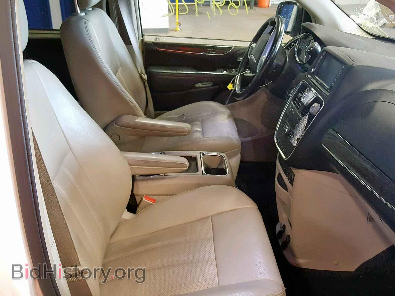 2011 CHRYSLER TOWN & COU - VIN: 2A4RR8DG3BR728207 - Photo 5