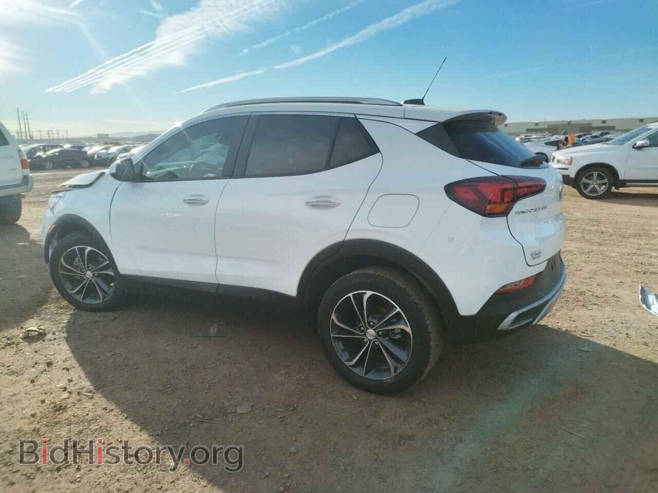 2022 BUICK ENCORE - VIN: KL4MMDSL4NB072281 - Фото 2