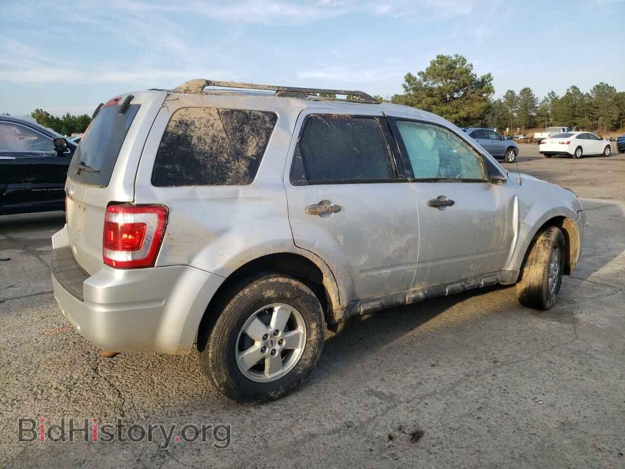 2010 FORD ESCAPE - VIN: 1FMCU9C73AKD34619 - Фото 3