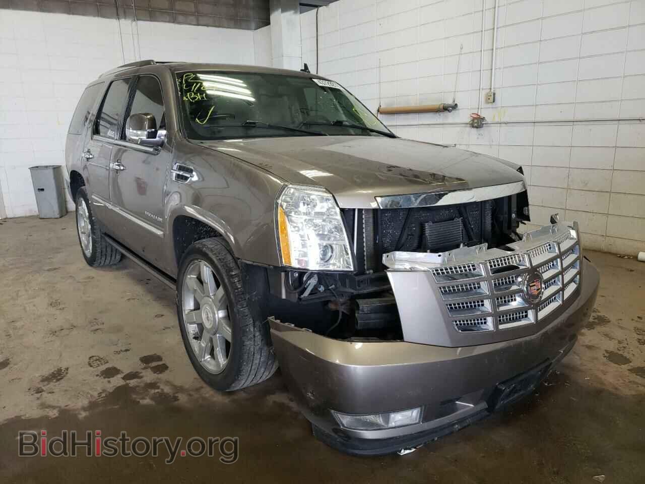 Photo 1GYS4BEF4CR132033 - CADILLAC ESCALADE 2012