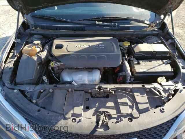 2016 CHRYSLER 200 - VIN: 1C3CCCAB1GN104231 - Фото 11
