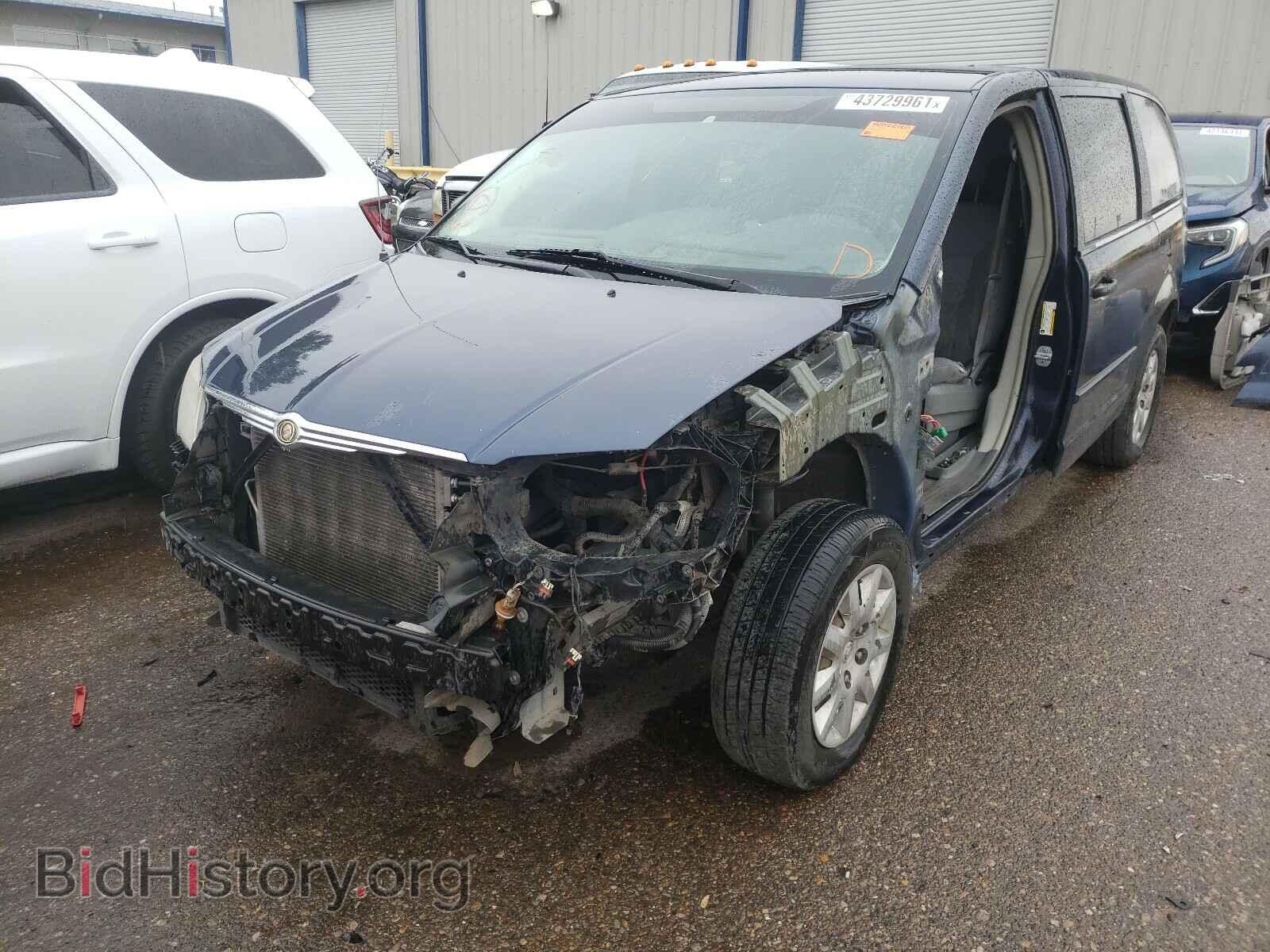 2008 CHRYSLER MINIVAN - VIN: 2A8HR44H48R618707 - Фото 9