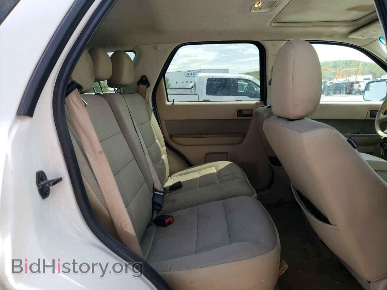 2011 FORD ESCAPE - VIN: 1FMCU0D73BKB28910 - Фото 6