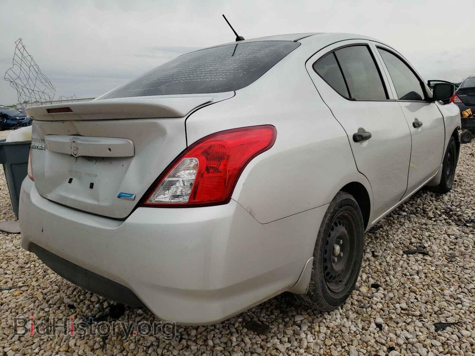 2016 NISSAN VERSA - VIN: 3N1CN7AP1GL856152 - Photo 4