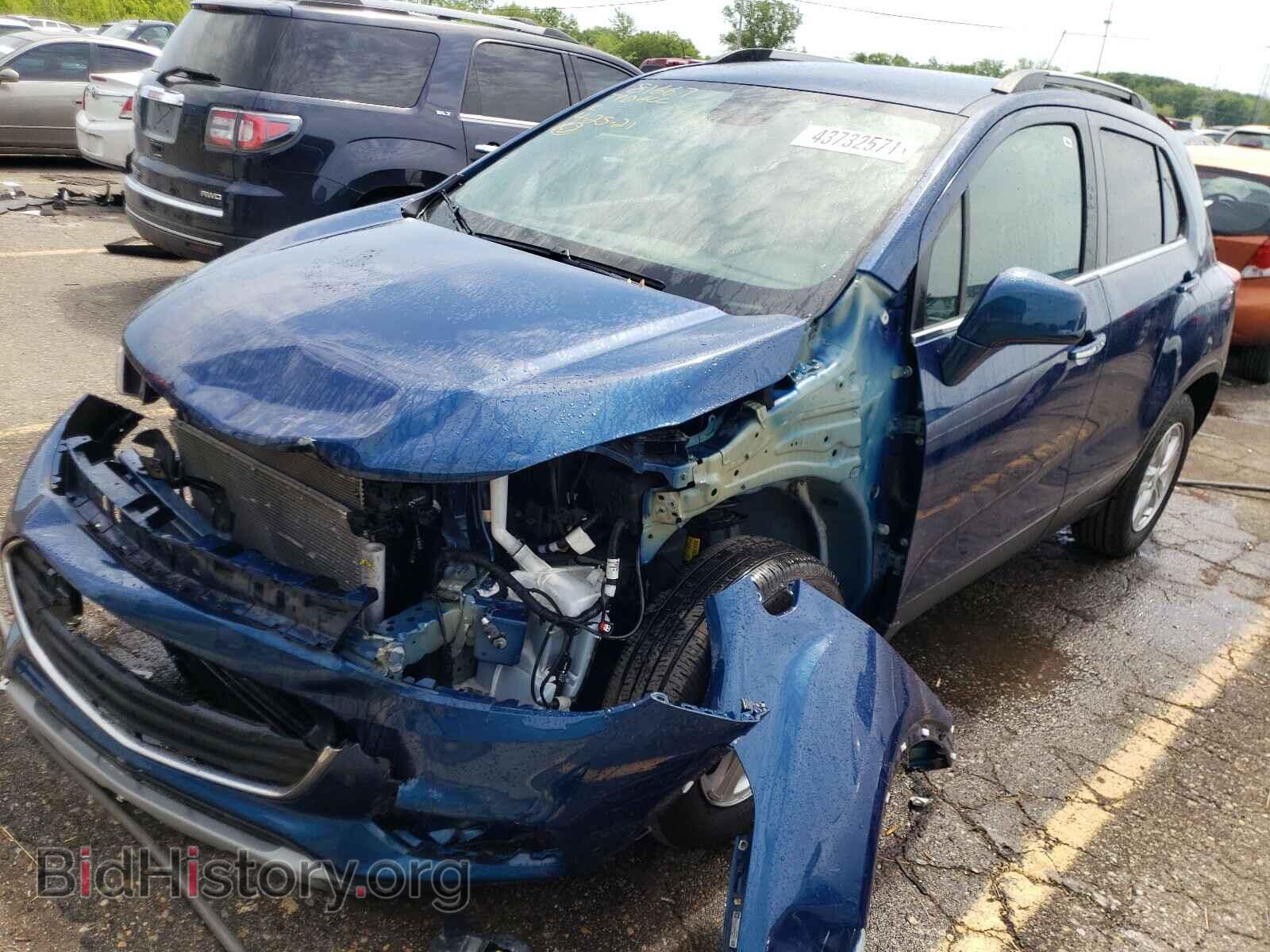 2019 CHEVROLET TRAX - VIN: 3GNCJLSB2KL329788 - Фото 2
