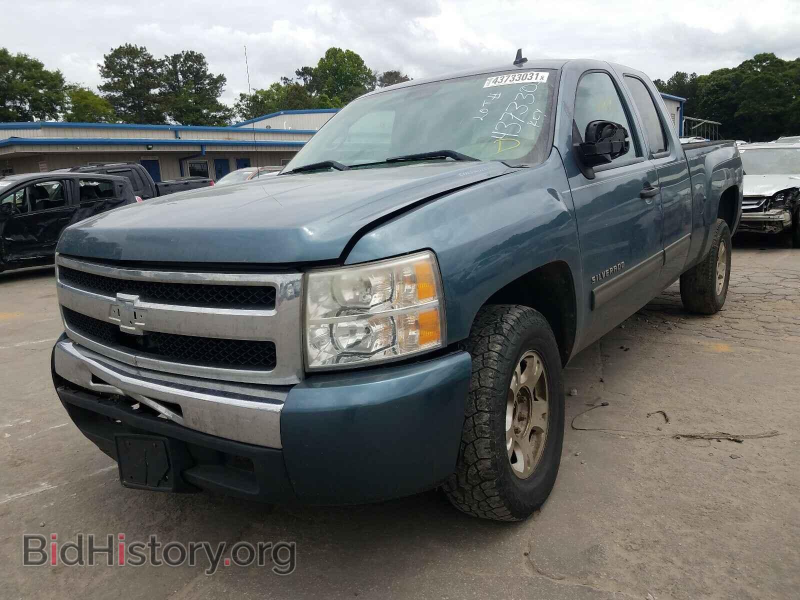 2011 CHEVROLET SILVERADO - VIN: 1GCRCREA4BZ440421 - Фото 2