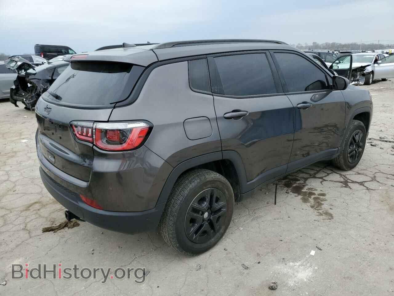 2018 JEEP COMPASS - VIN: 3C4NJDAB0JT484363 - Фото 3