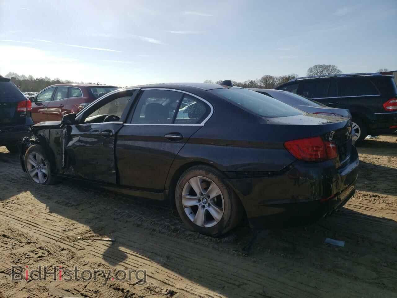2011 BMW 5 SERIES - VIN: WBAFR1C55BDS35743 - Фото 2