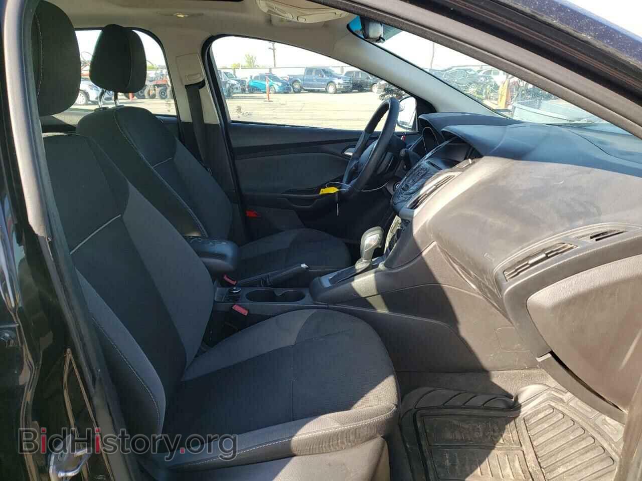 2012 FORD FOCUS - VIN: 1FAHP3F22CL300186 - Photo 5