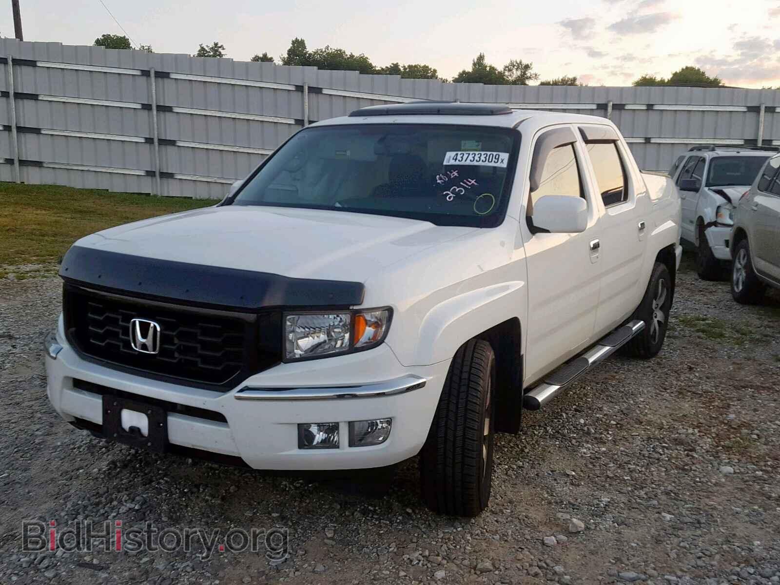 2014 HONDA RIDGELINE - VIN: 5FPYK1F68EB006160 - Фото 2