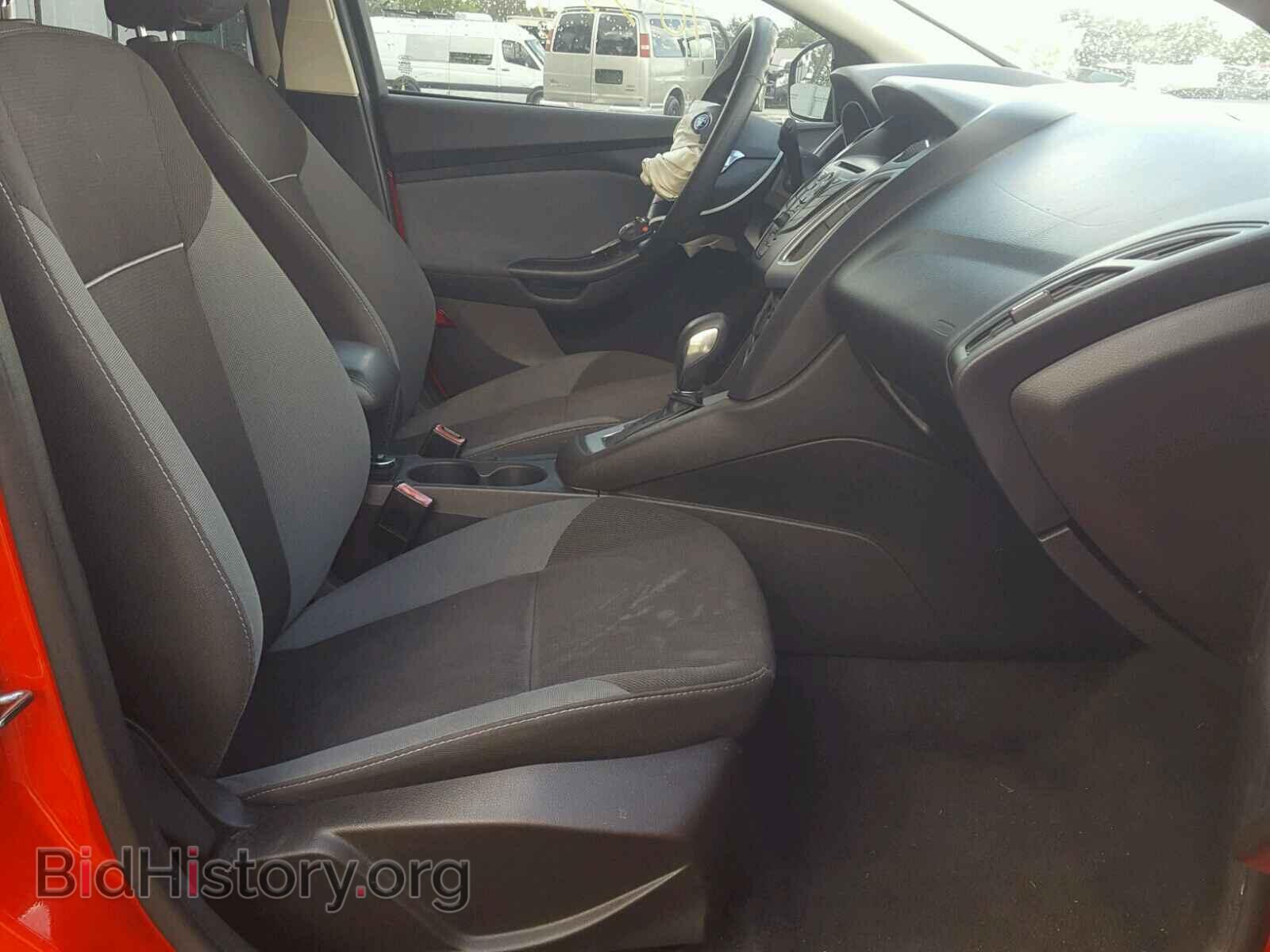 2012 Ford FOCUS (VIN 1FAHP3K27CL404663) — photo 5 of 10