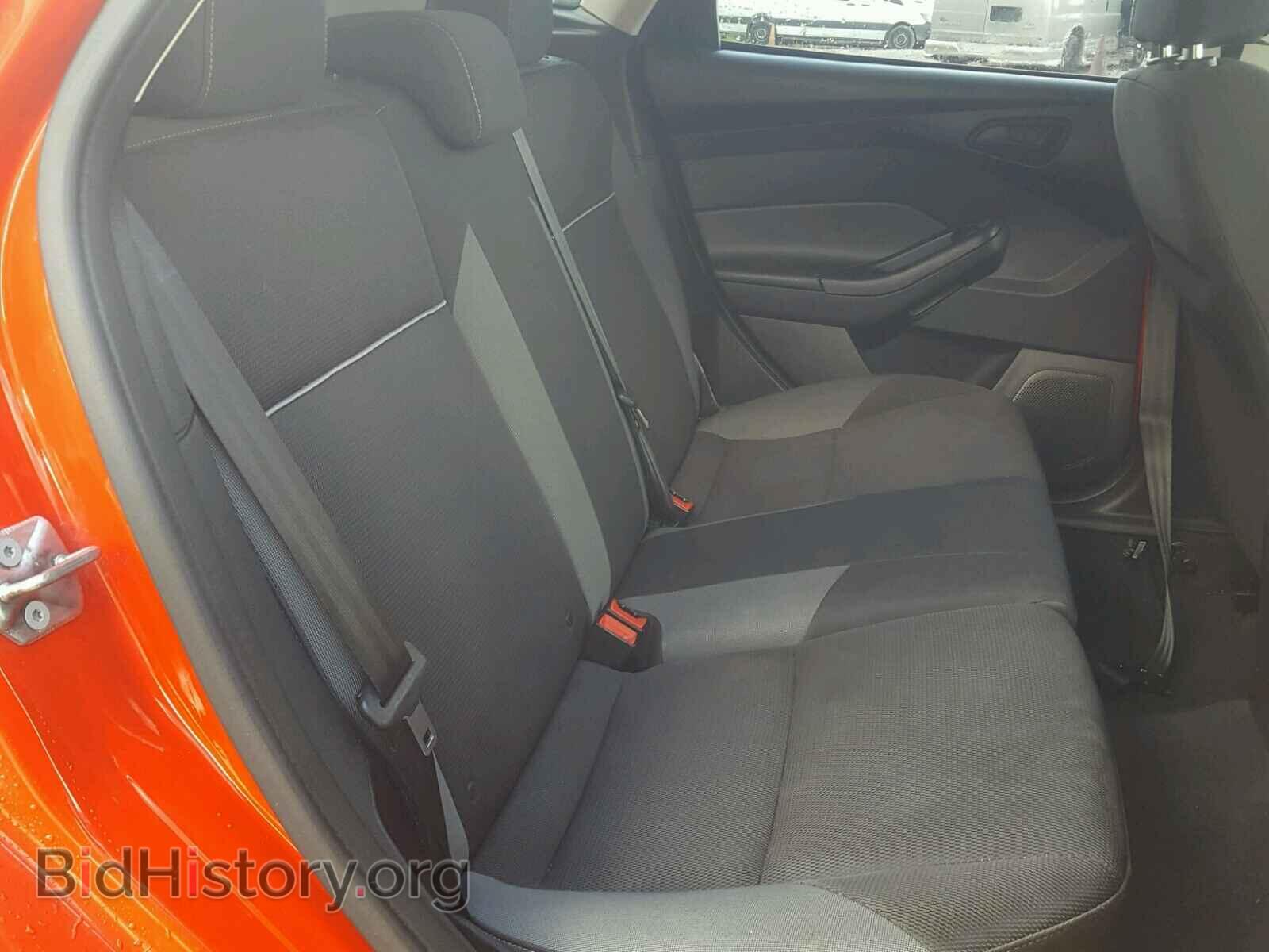 2012 Ford FOCUS (VIN 1FAHP3K27CL404663) — photo 6 of 10