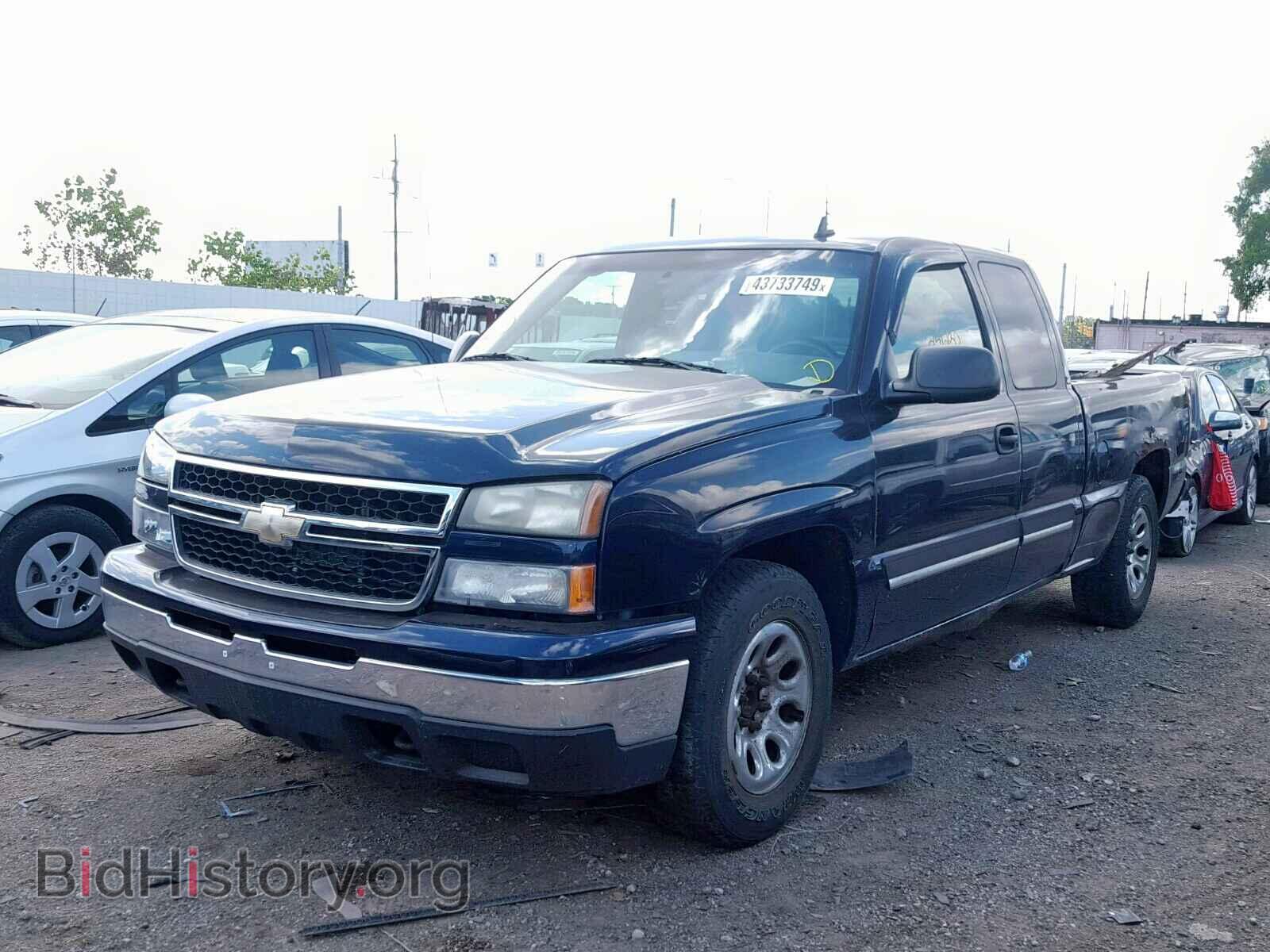 2006 CHEVROLET SILVERADO - VIN: 1GCEC19Z06Z291088 - Фото 2