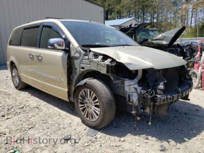 2011 Chrysler MINIVAN Town & COU, gold — VIN 2A4RR6DG1BR682171, Copart