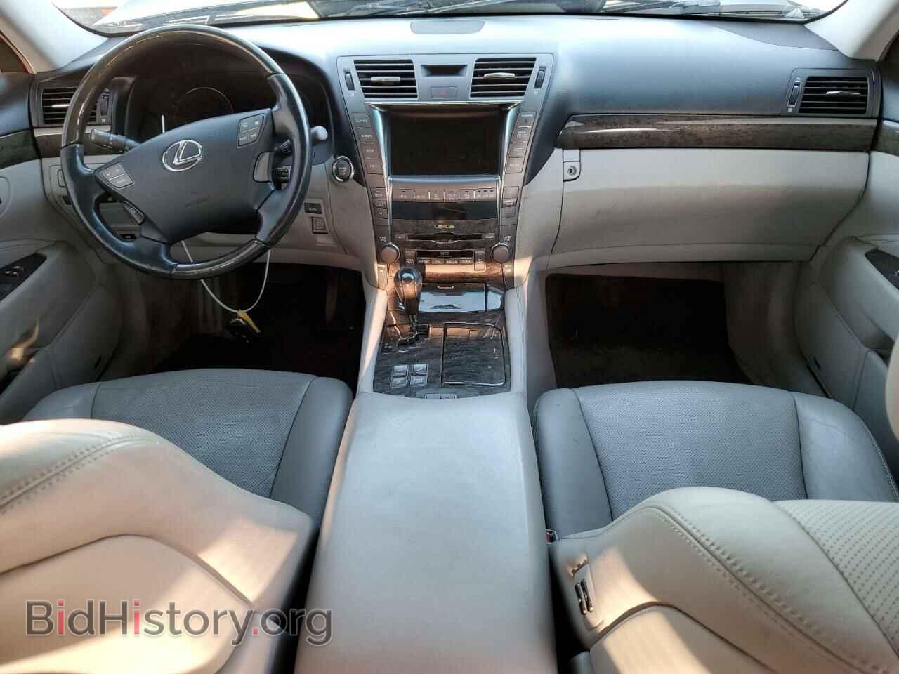 2007 LEXUS LS460 - VIN: JTHGL46F975005475 - Photo 8