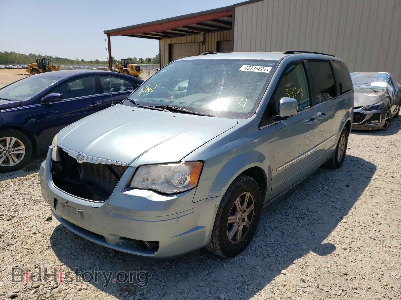 2010 CHRYSLER MINIVAN - VIN: 2A4RR5D11AR176067 - Photo 2