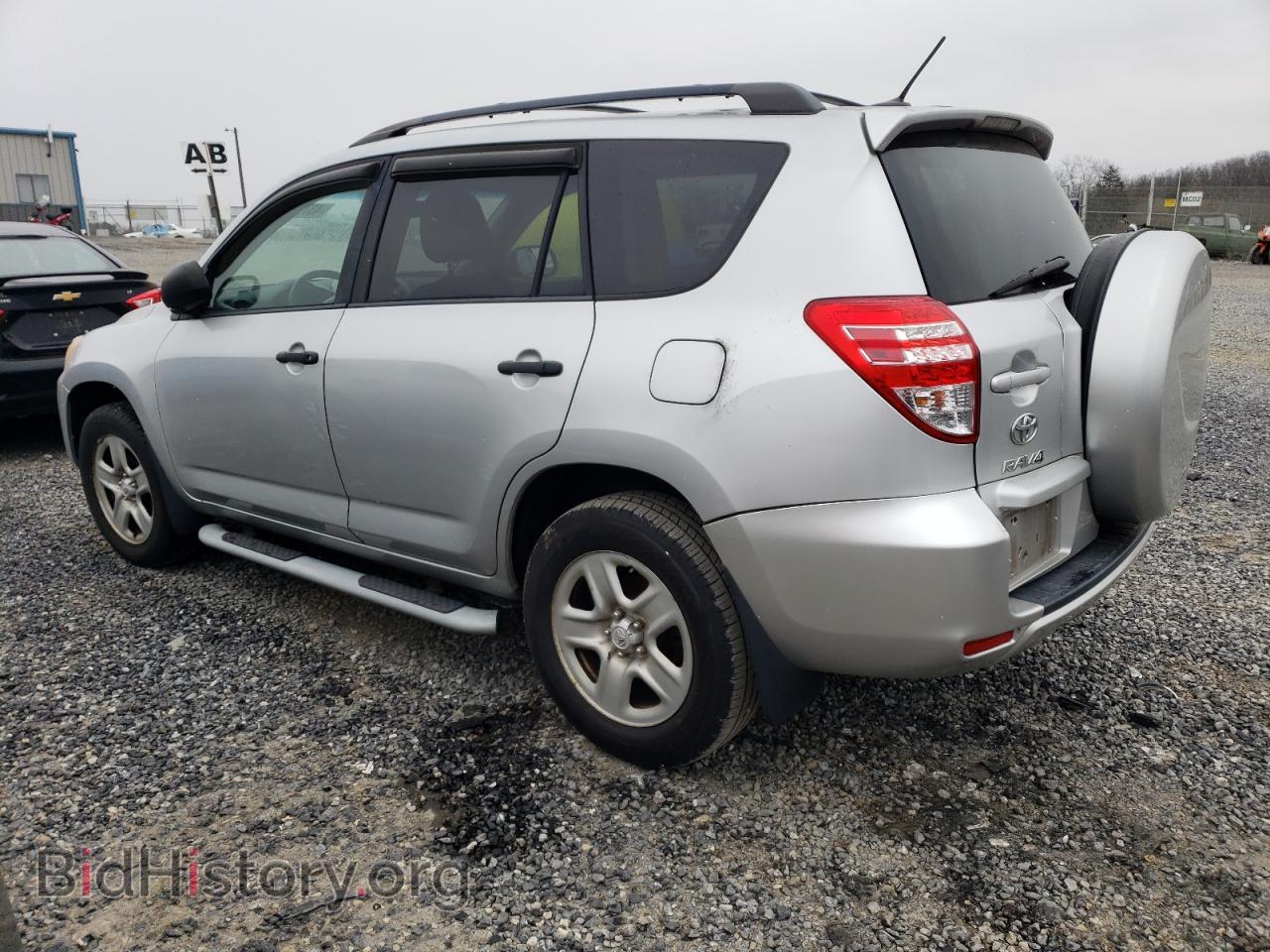 2011 TOYOTA RAV4 - VIN: 2T3BF4DV2BW128372 - Фото 2