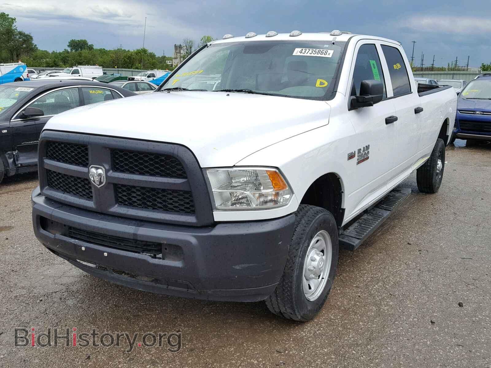 2015 RAM 2500 ST - VIN: 3C6TR5HT9FG563557 - Фото 2