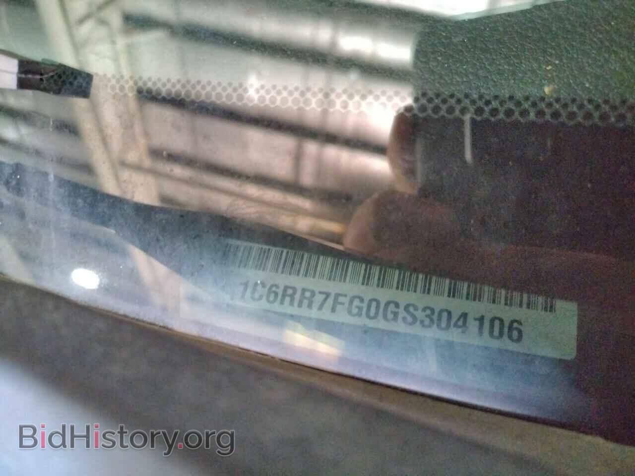2016 RAM 1500 - VIN: 1C6RR7FG0GS304106 - Фото 10