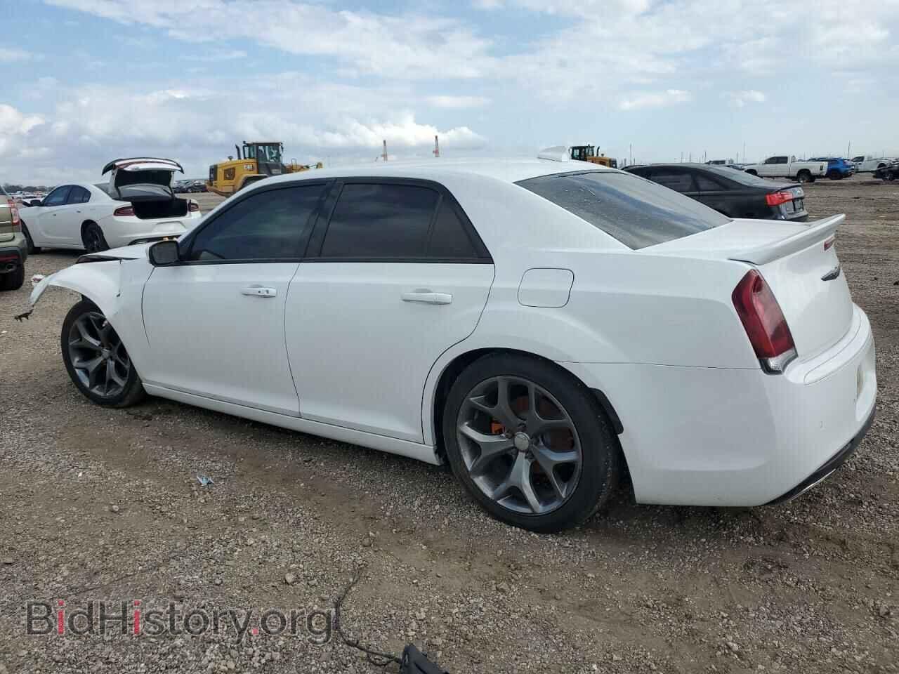 2021 CHRYSLER 300 - VIN: 2C3CCABG2MH629852 - Photo 2