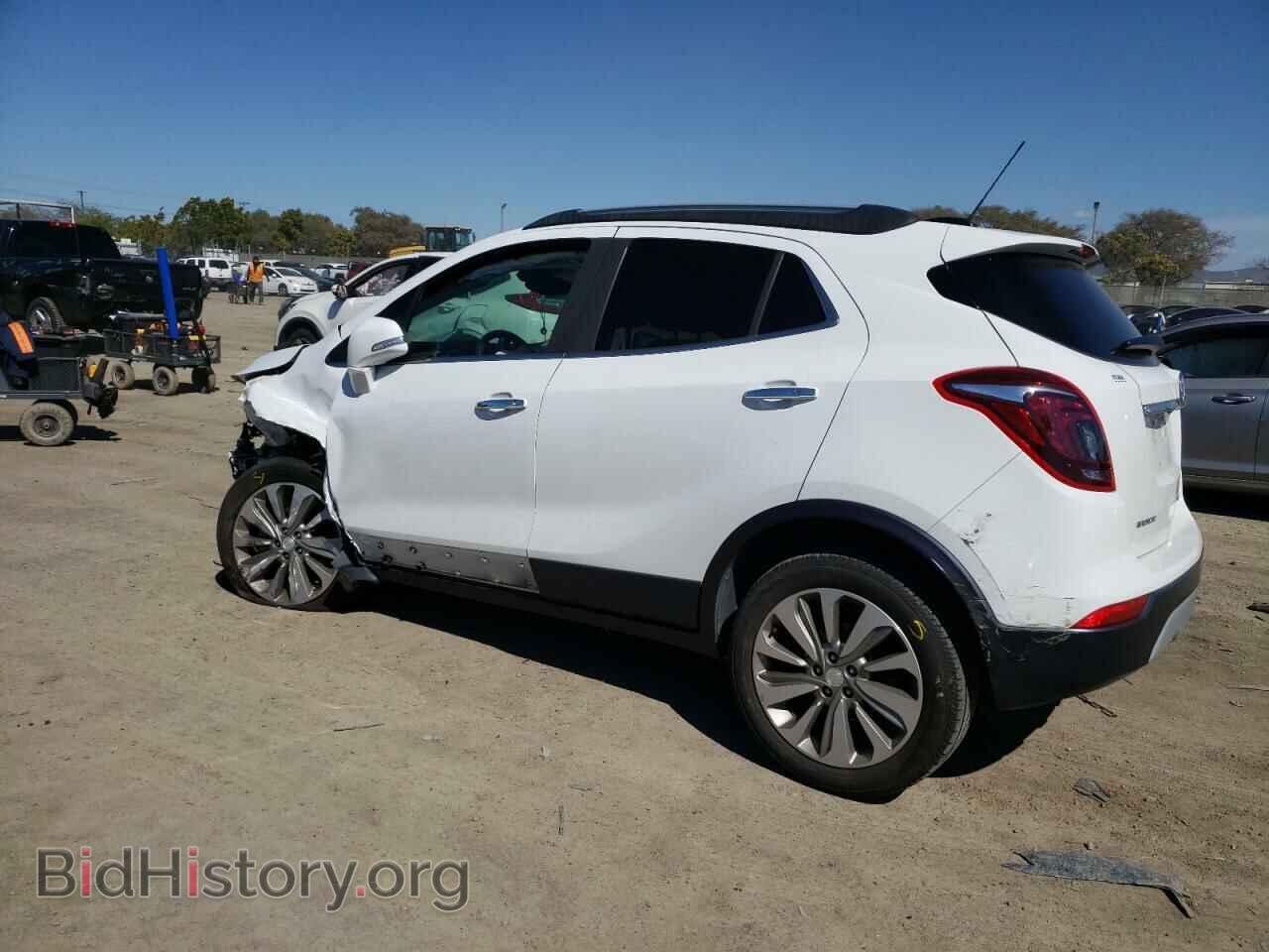 2017 BUICK ENCORE - VIN: KL4CJASBXHB204748 - Фото 2