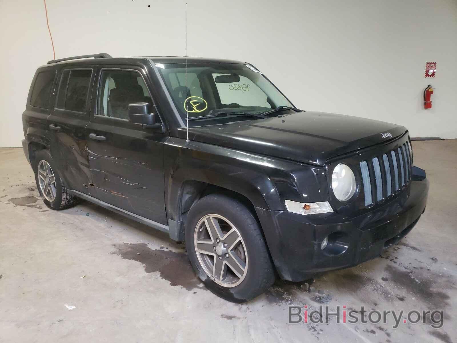 Фотография 1J8FF28W38D714411 - JEEP PATRIOT 2008