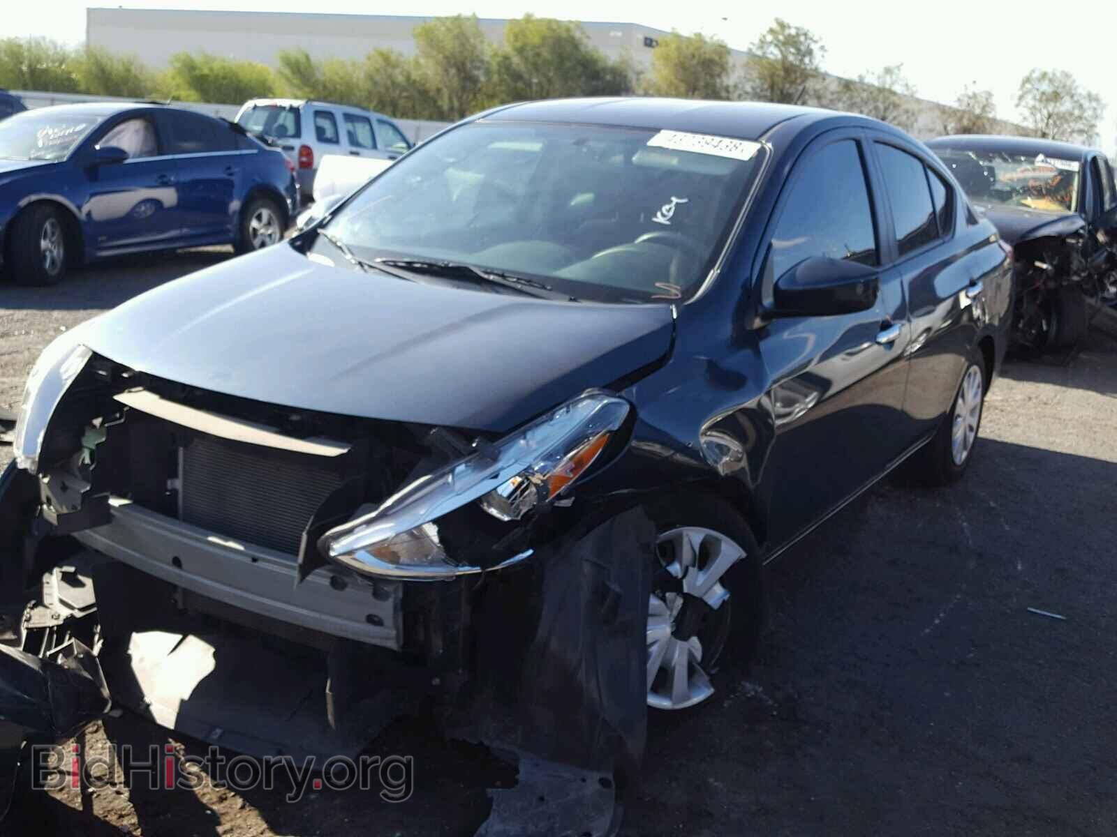 2017 NISSAN VERSA - VIN: 3N1CN7AP8HL840421 - Photo 2