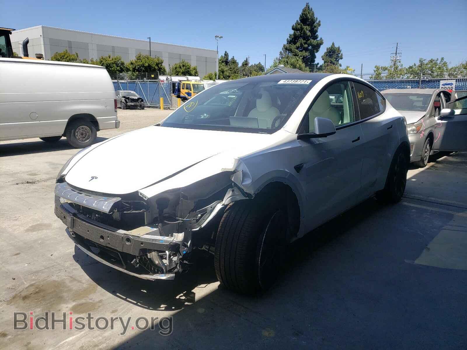 2021 TESLA MODEL Y - VIN: 5YJYGDEE3MF096434 - Photo 2
