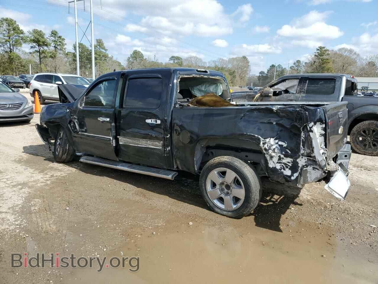2011 CHEVROLET ALL Models - VIN: 3GCPCSE03BG299900 - Фото 2