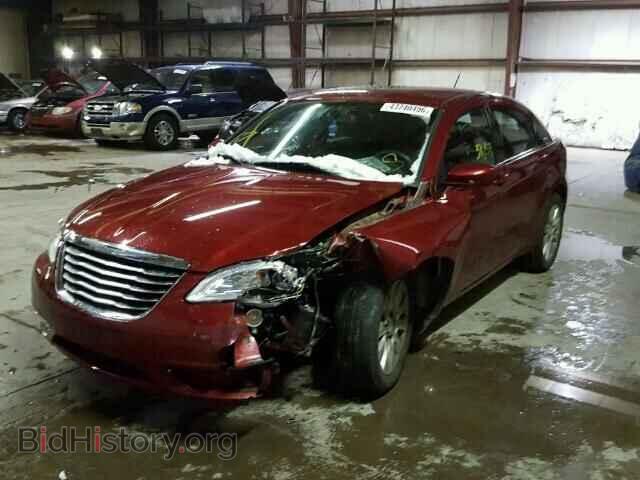 2013 CHRYSLER 200 - VIN: 1C3CCBAG8DN767524 - Фото 2