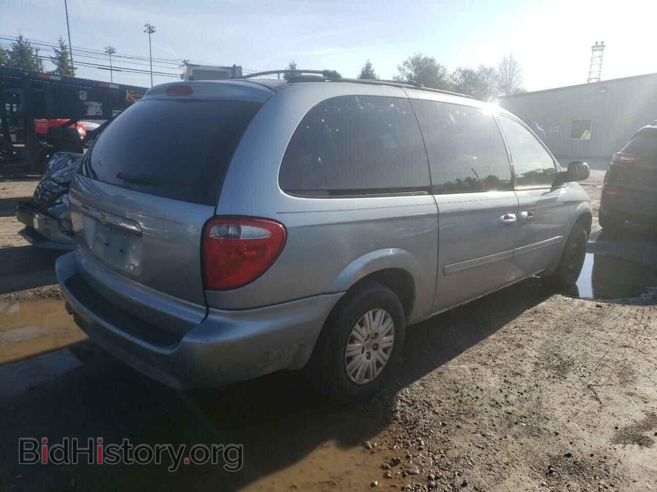 2006 CHRYSLER MINIVAN - VIN: 2A4GP44R96R730847 - Фото 3