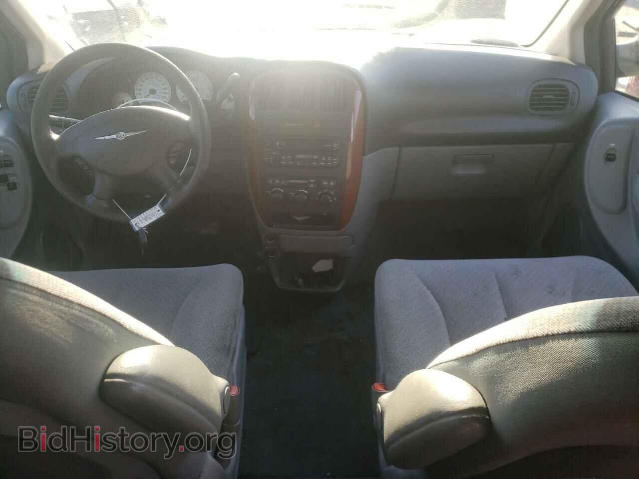 2006 CHRYSLER MINIVAN - VIN: 2A4GP44R96R730847 - Фото 8