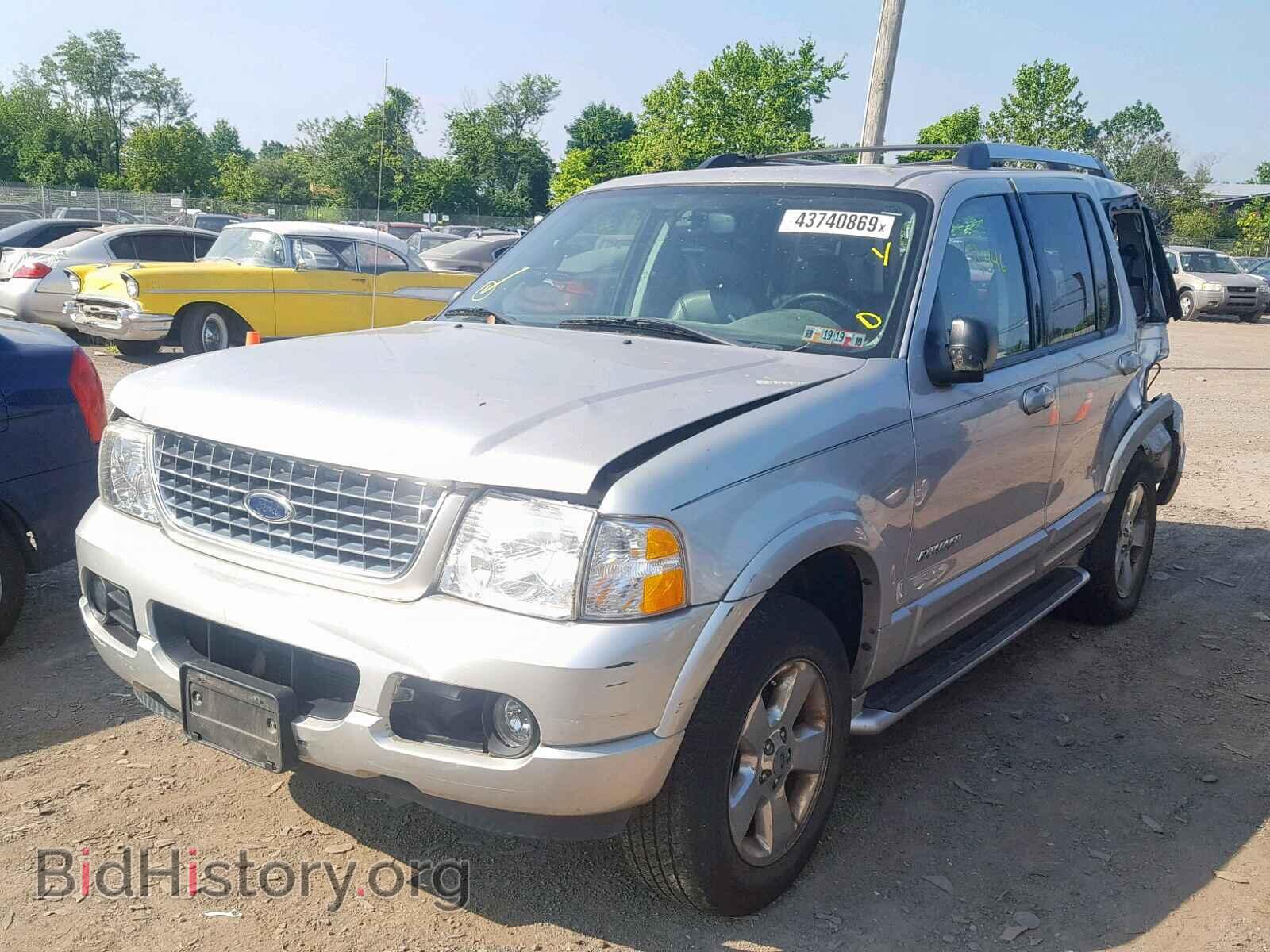 2005 FORD EXPLORER L - VIN: 1FMDU75EX5UB99881 - Photo 2