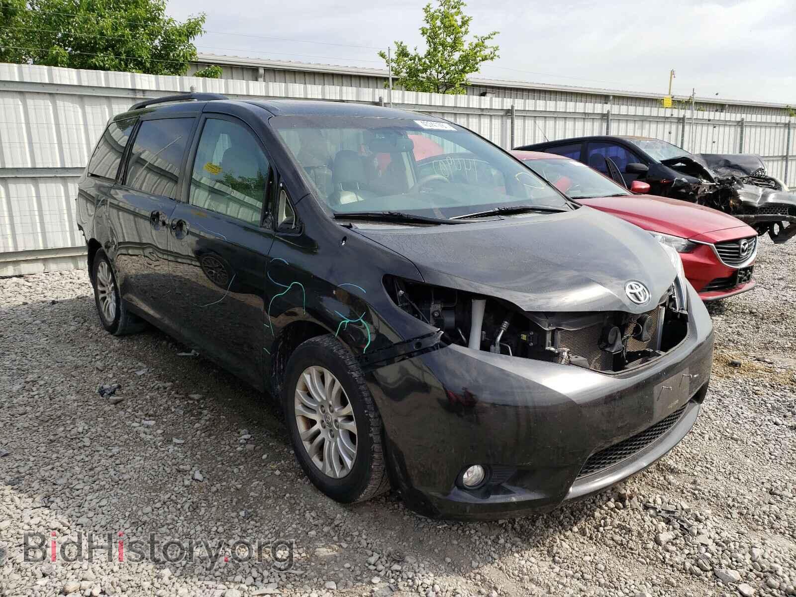 Фотография 5TDYK3DC8DS366987 - TOYOTA SIENNA 2013