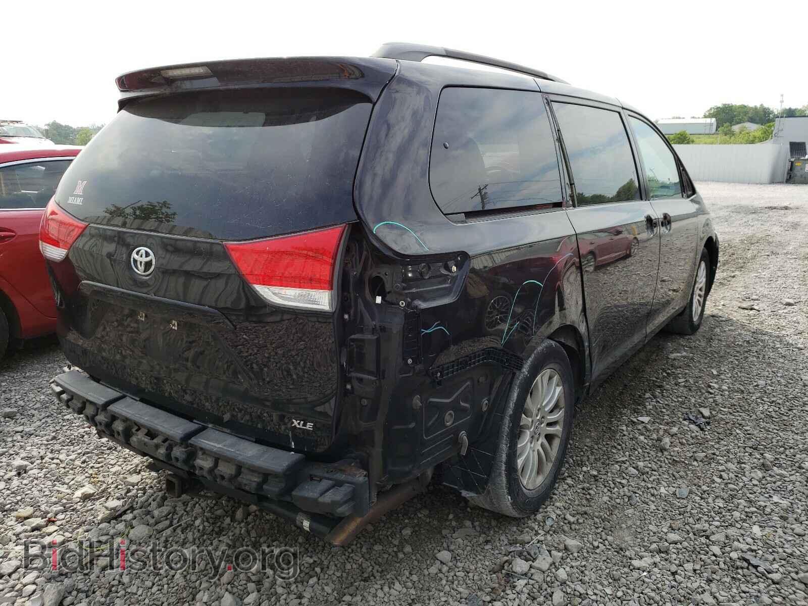 2013 TOYOTA SIENNA - VIN: 5TDYK3DC8DS366987 - Фото 4