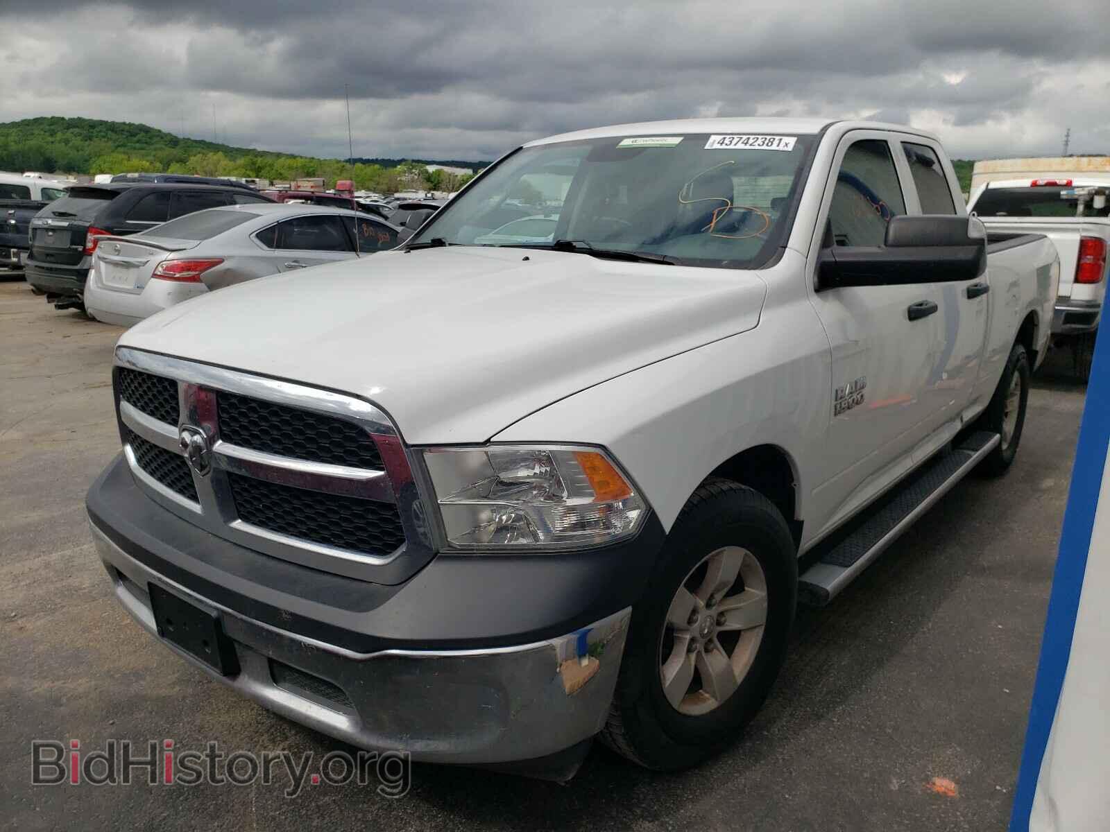 2017 RAM 1500 - VIN: 1C6RR6FG5HS722866 - Photo 2