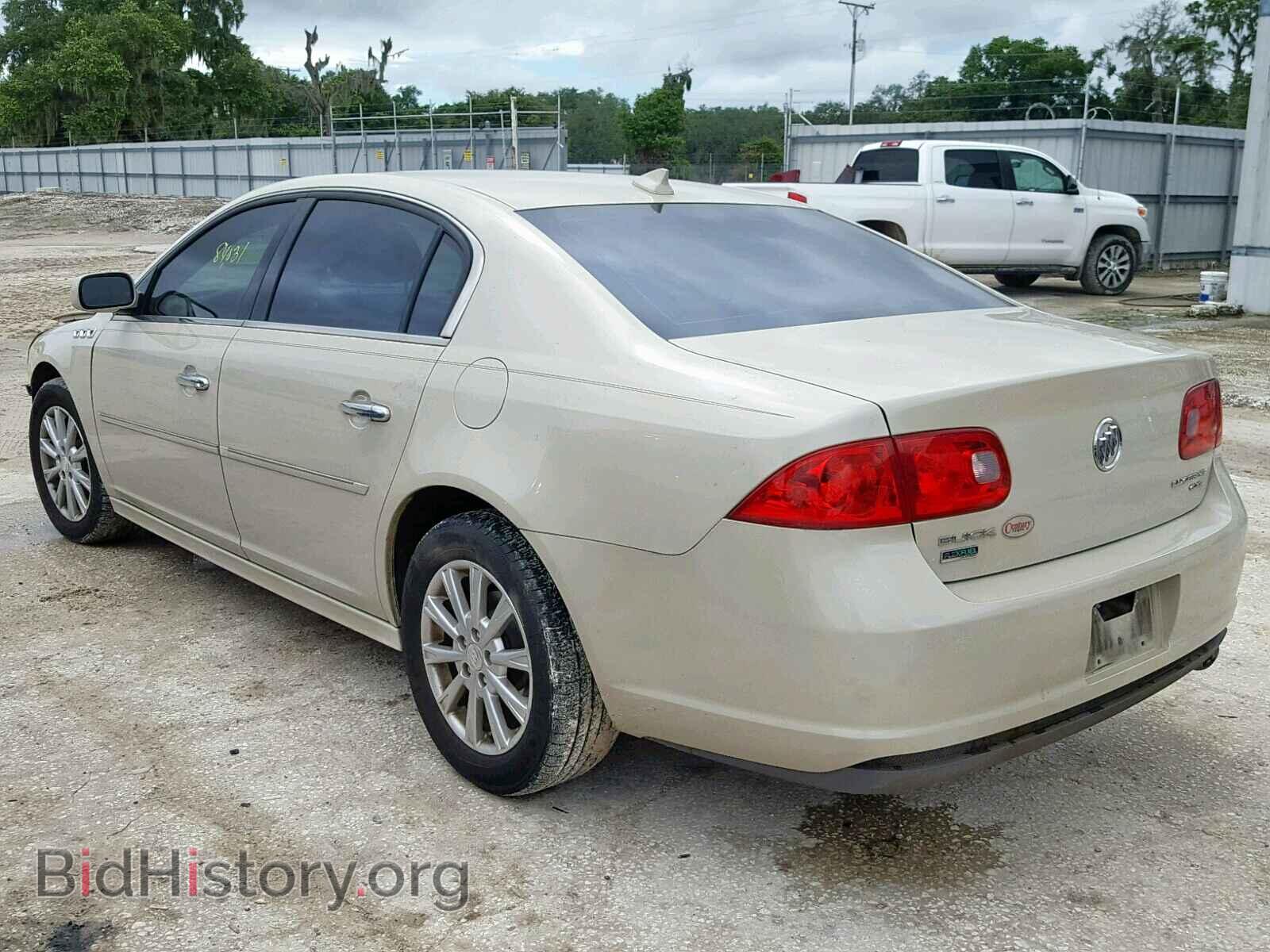 2011 BUICK LUCERNE - VIN: 1G4HC5EMXBU136789 - Фото 3