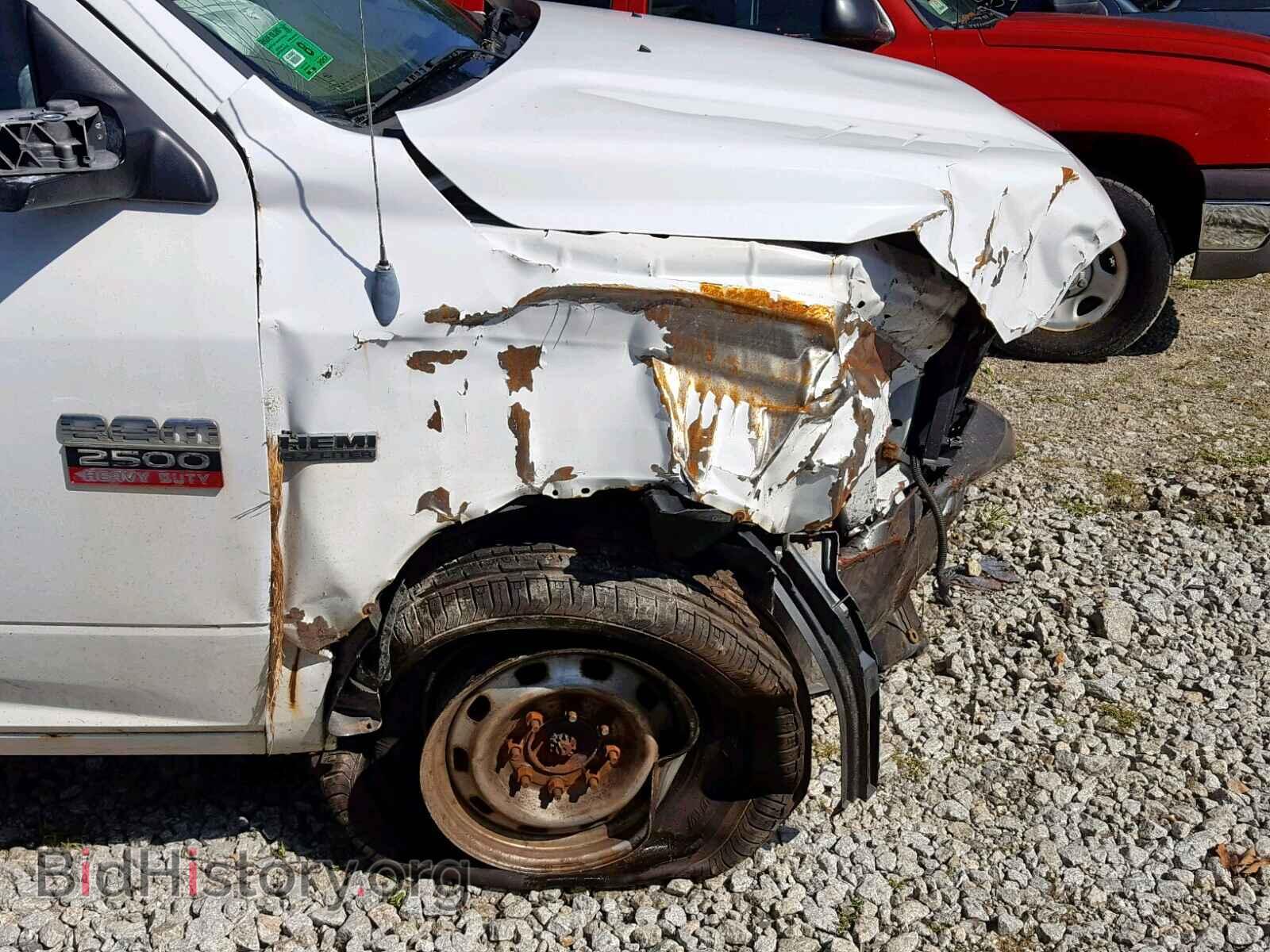 2011 DODGE RAM 2500 - VIN: 3D7LT2ET0BG614277 - Фото 9